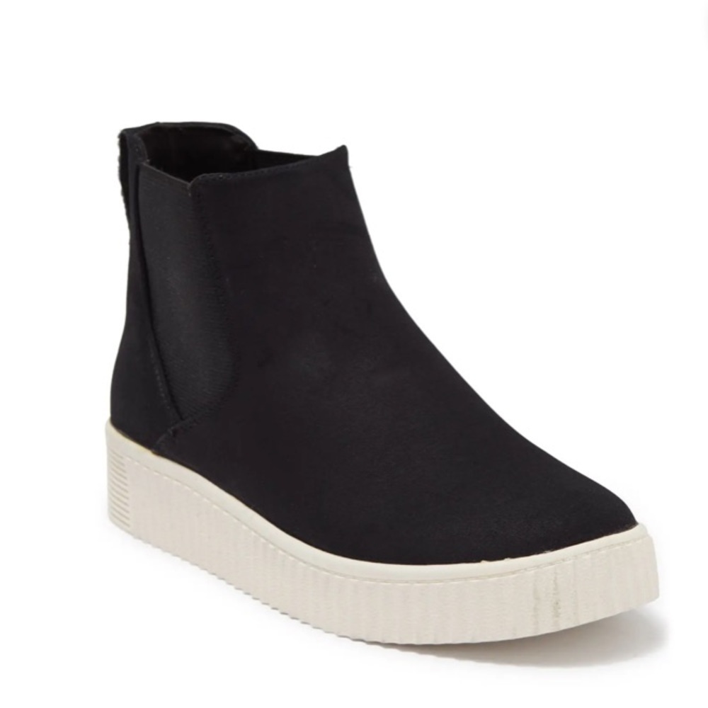 Susina Black Platform Chelsea Ankle Sneaker Boot Slip On Pull On